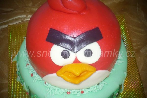 angry-birds-b3AF6C71CB-D690-AD22-672B-D07DAB92FF0A.jpg